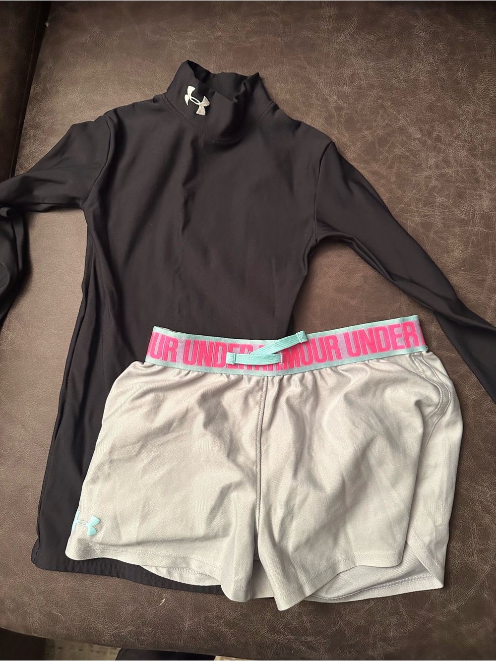 Under Armour Light Gray Athletic Shorts & black long sleeve top bundle